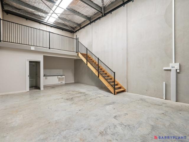 Warehouse for rent in Cowes, Victoria