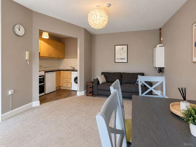 Apartment to rent in Bluebell, North Tipperary