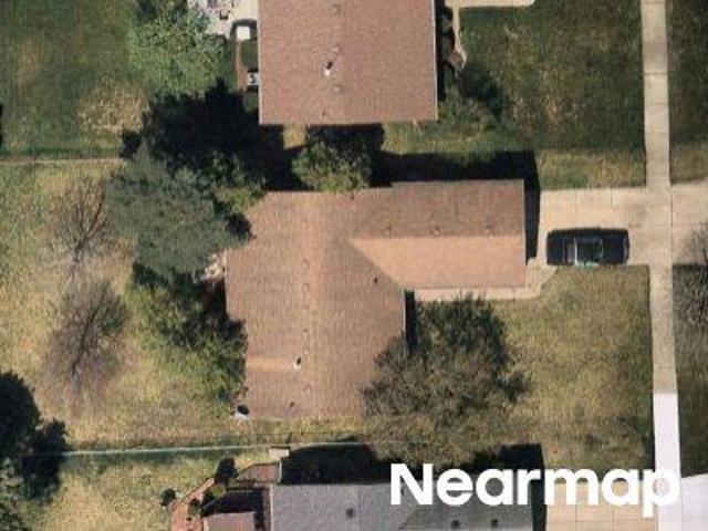 House for sale in Macomb House for sale in Macomb