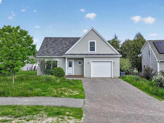 House for sale in Gorham, Maine