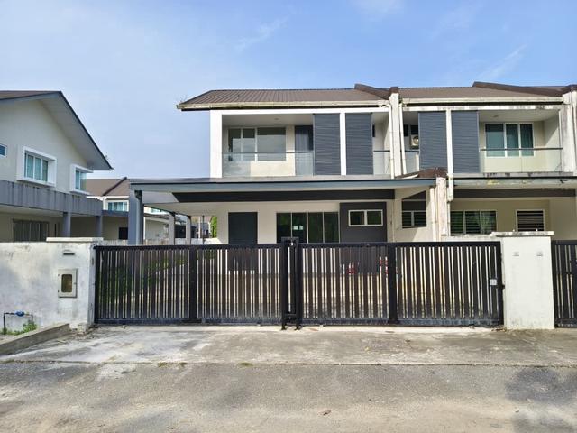 Terraced House for sale in Kuching, Sarawak