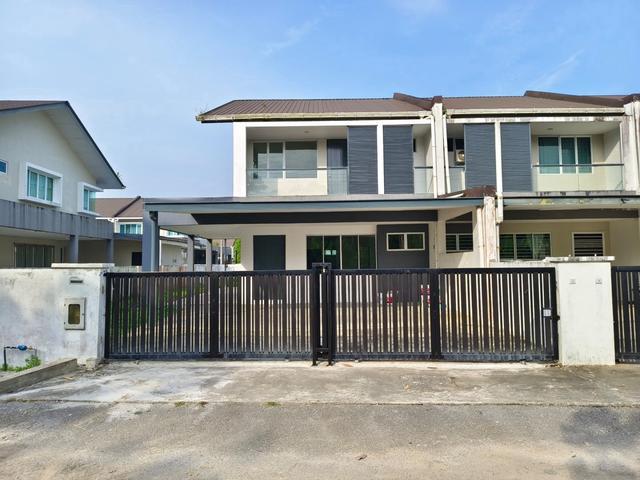 Terraced House for sale in Kuching, Sarawak