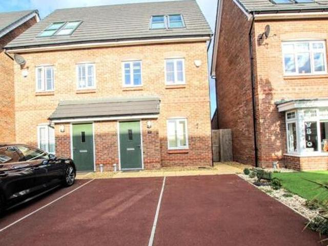 House for rent in Lyons, Greater London