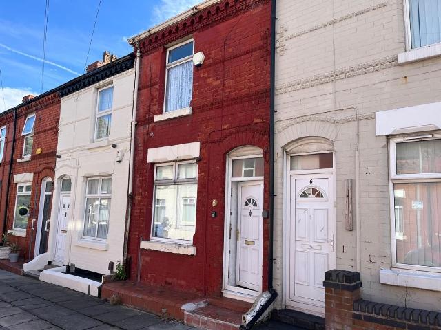House for rent in Calderstones