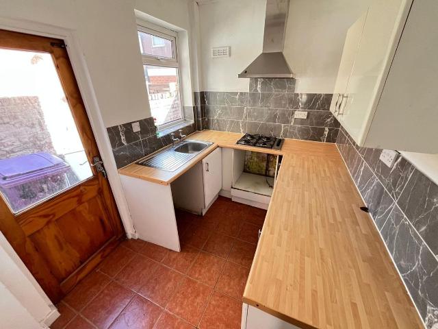 House for rent in Calderstones