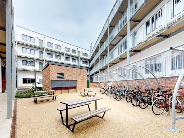 Apartment for rent in Battle Field, Tyne And Wear