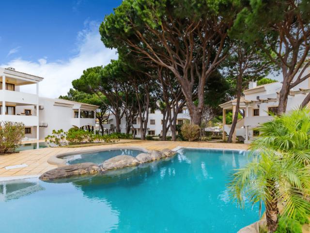 Apartamento alugar em Albufeira e Olhos de Água, Albufeira