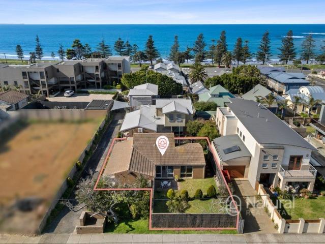Apartment for sale in Torquay, Victoria
