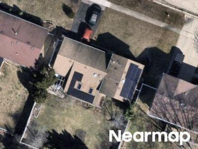 House for sale in Illinois