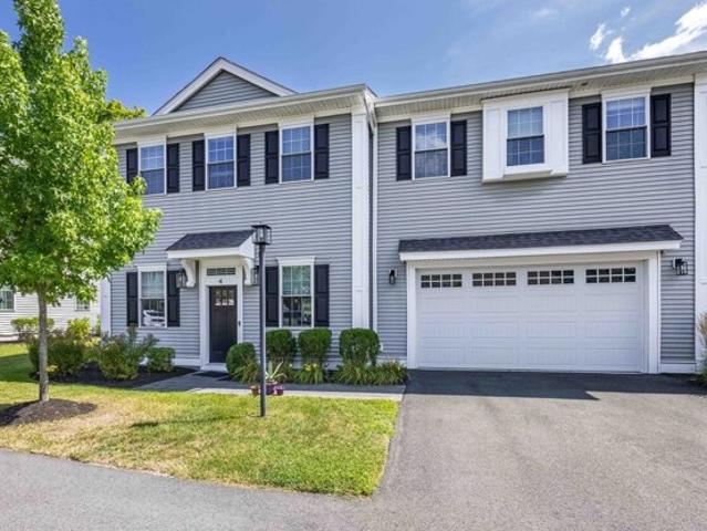 House for sale in Medway, Massachusetts