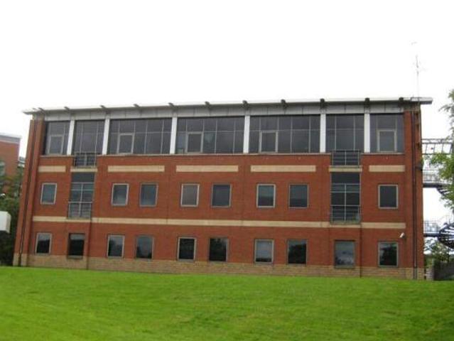 House for sale in Tingley, West Yorkshire