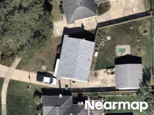 House for sale in Susan Gardens, Garden City