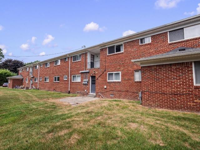 Apartment for rent in Utica, Macomb County