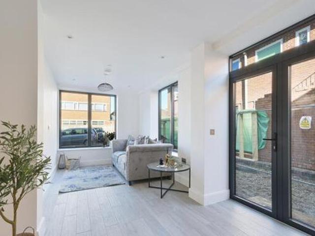 House for sale in Red Hill, Surrey