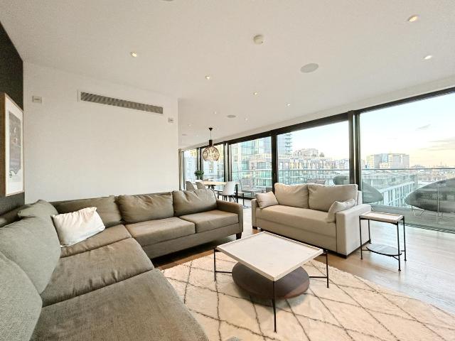 Apartment for rent in St. George in the East, Greater London