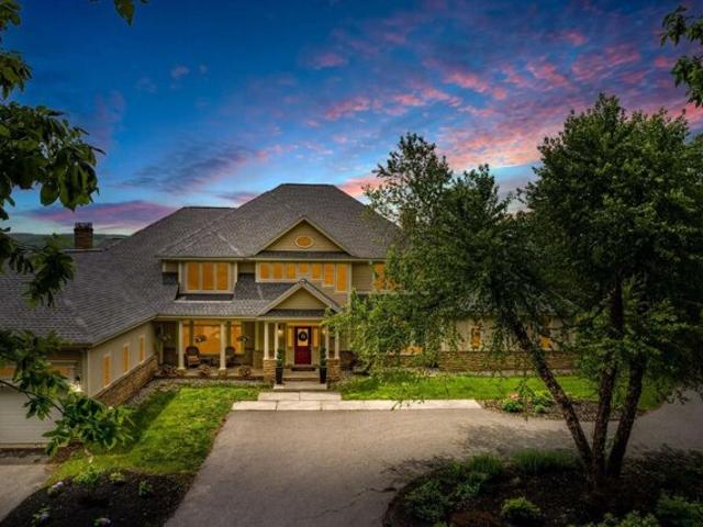 House for sale in Bow