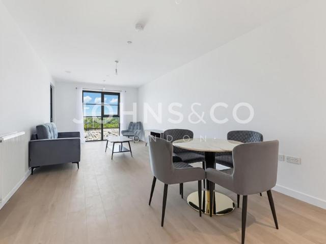 Apartment for rent in Motspur Park, Greater London
