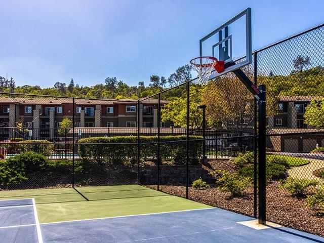 Apartment for rent in California
