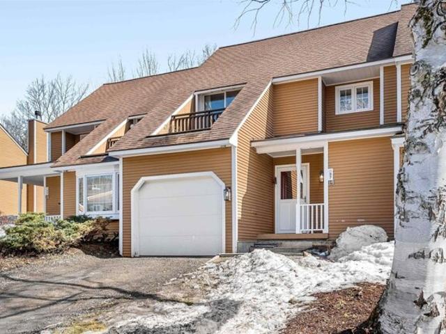 House for sale in Warren, Vermont