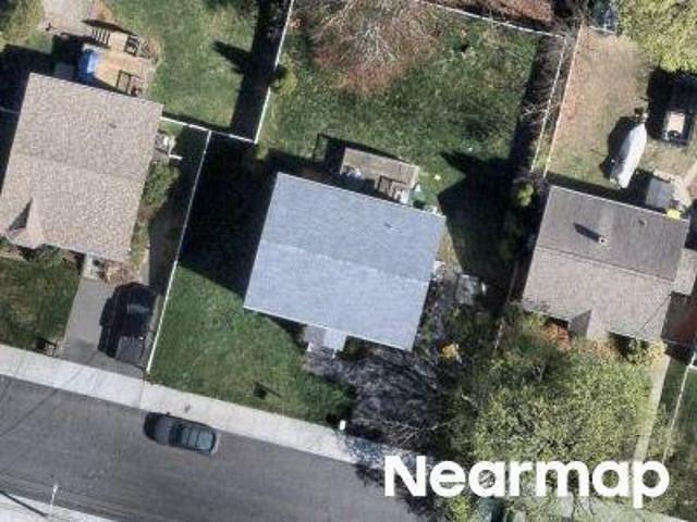 House for sale in Bristol, Massachusetts
