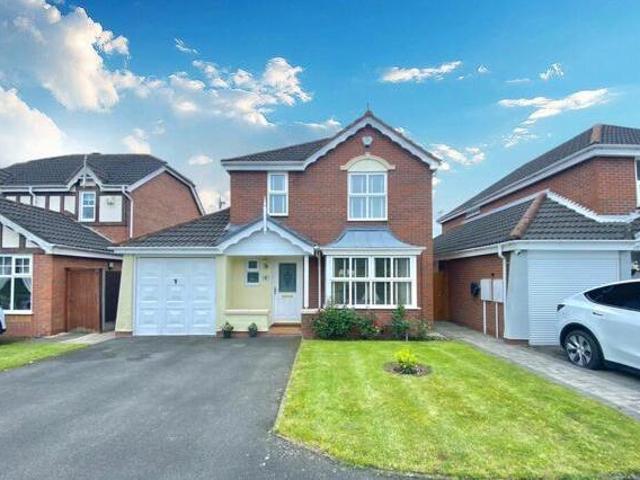 House for sale in Camp Hill, Warwickshire