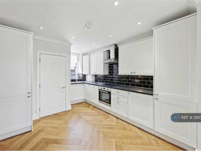 Apartment for rent in Streatham Hill, Greater London