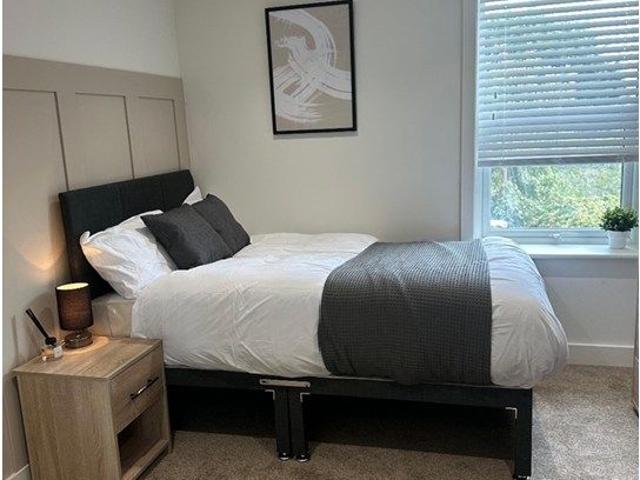 Room for rent in Poole