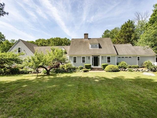 House for sale in Accord, Massachusetts