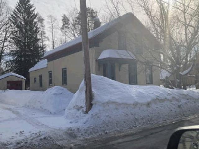 House for sale in Oneida, New York