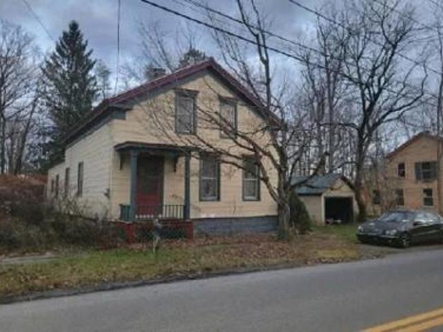 House for sale in Oneida, New York