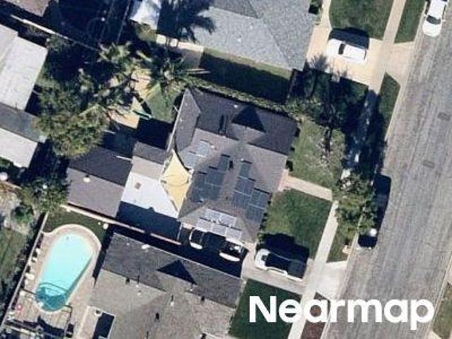 House for sale in Long Beach, California