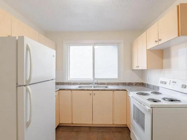Apartment for rent in Wedgewood, Alberta