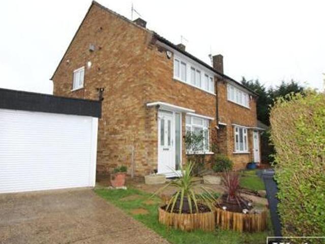 House for sale in Borehamwood, Hertsmere