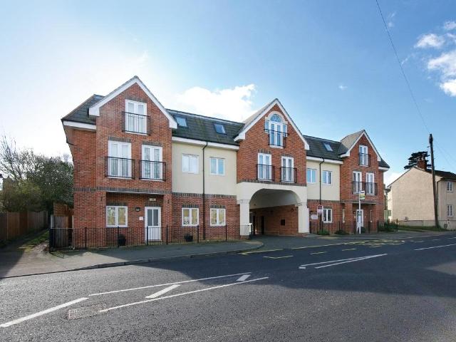Apartment for rent in Whitehill, King's Walden