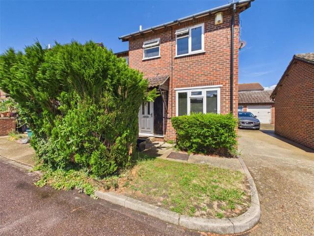 House for rent in Hampton, Greater London