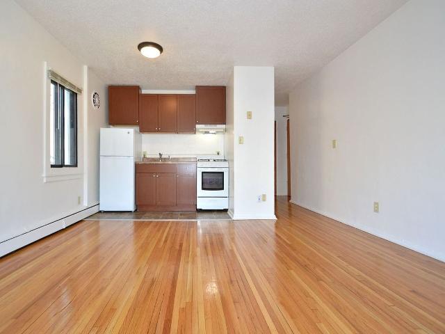 Apartment for rent in Hennepin, Minnesota