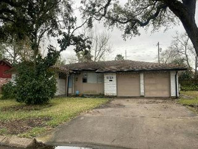 House for sale in La Marque, Texas