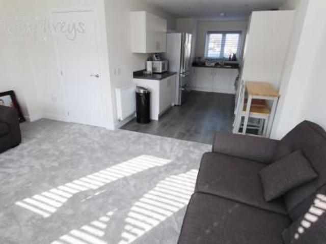 Studio for rent in Fox Hollies, West Midlands