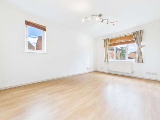 House for rent in Hampton, Greater London