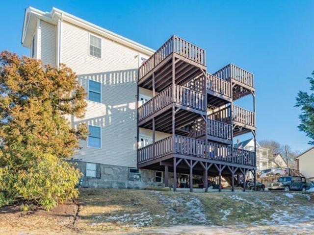 Condo for sale in Fall River Condo for sale in Fall River