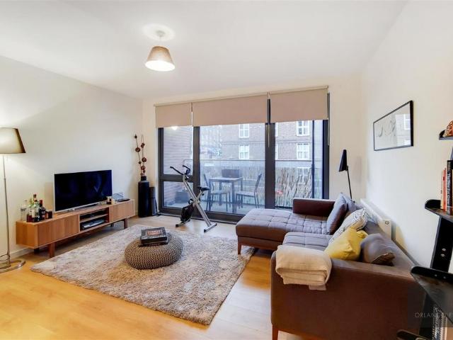 Apartment for rent in Nine Elms, Greater London