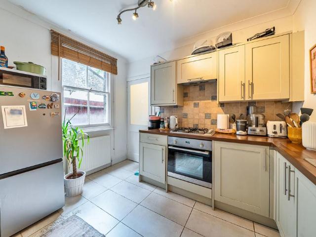 Apartment for rent in London Borough of Lambeth, Greater London