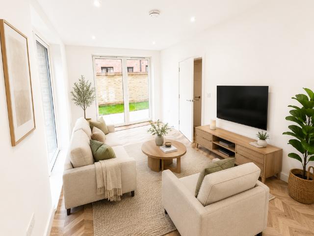 House for rent in Charlton Riverside, Greater London
