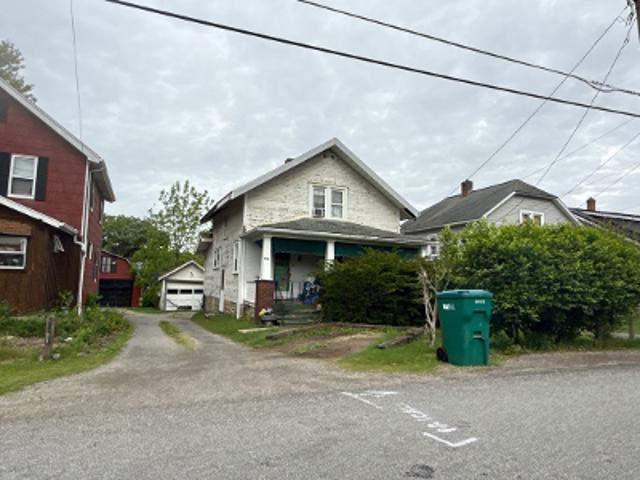 House for sale in Beaver, Pennsylvania