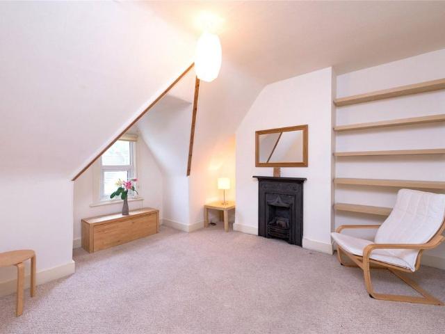 Apartment for rent in London Borough of Hounslow, Strand
