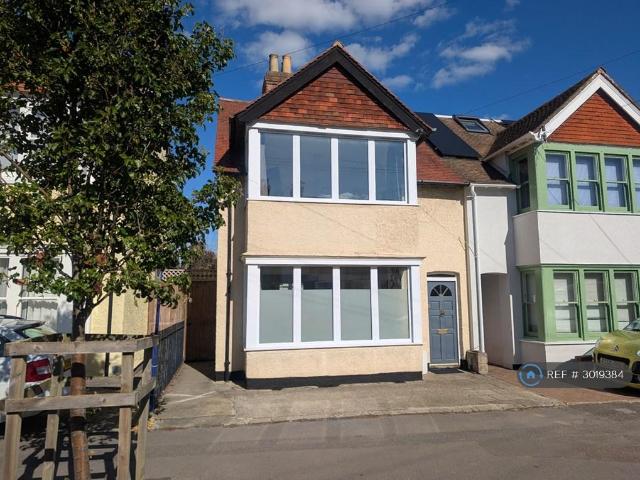 House for rent in Headington Shops, Oxford