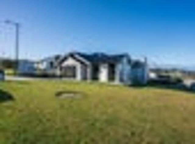 House for sale in Otakou