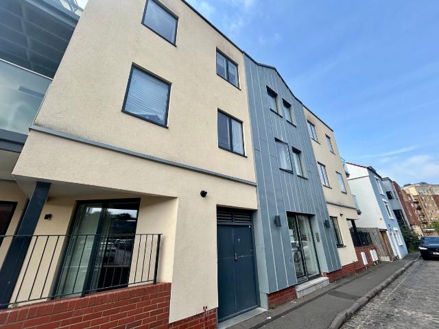 House for rent in Redcliffe, Feckenham