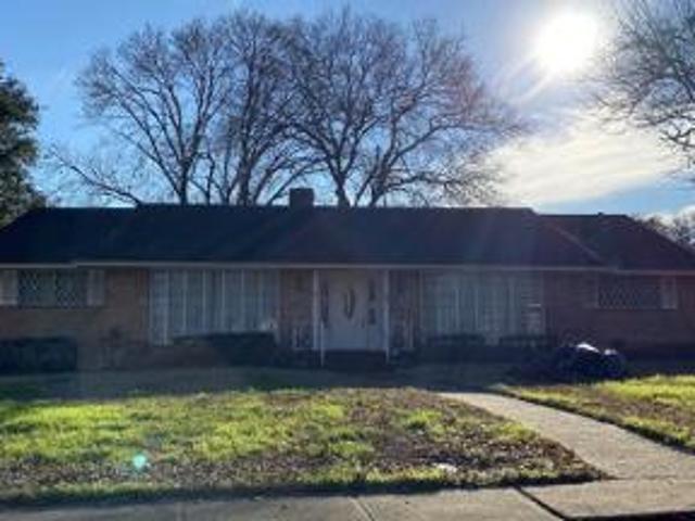 House for sale in Dallas, Texas