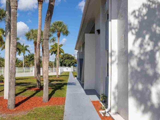 Apartment for rent in Naples, Florida